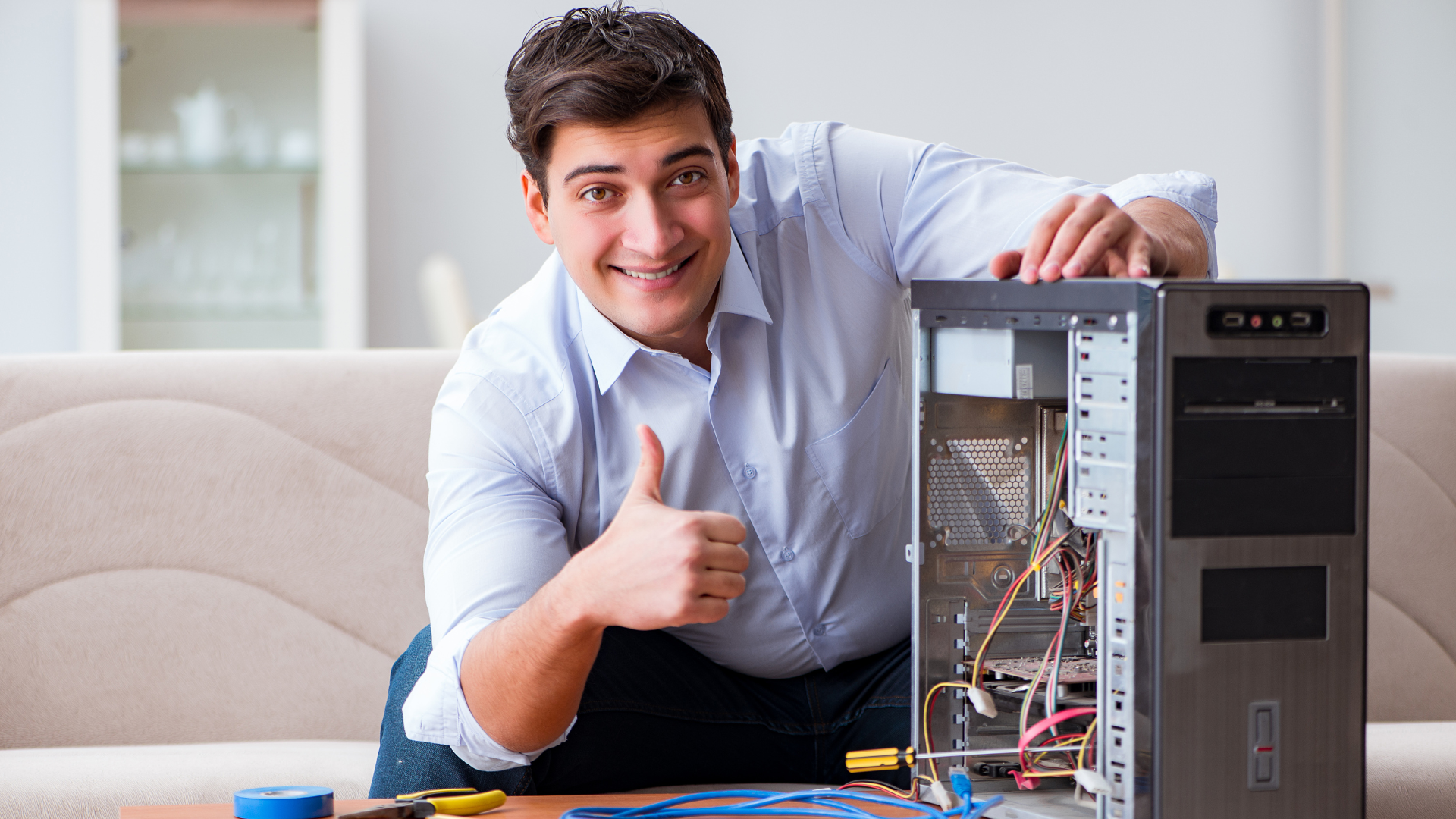 IT-Techniker (mwd) bei SCHWINDT in Saarbrücken werden